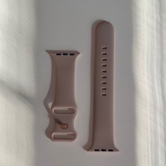 NEW Silicone Apple Watch Beige Band - Picture 5 of 6